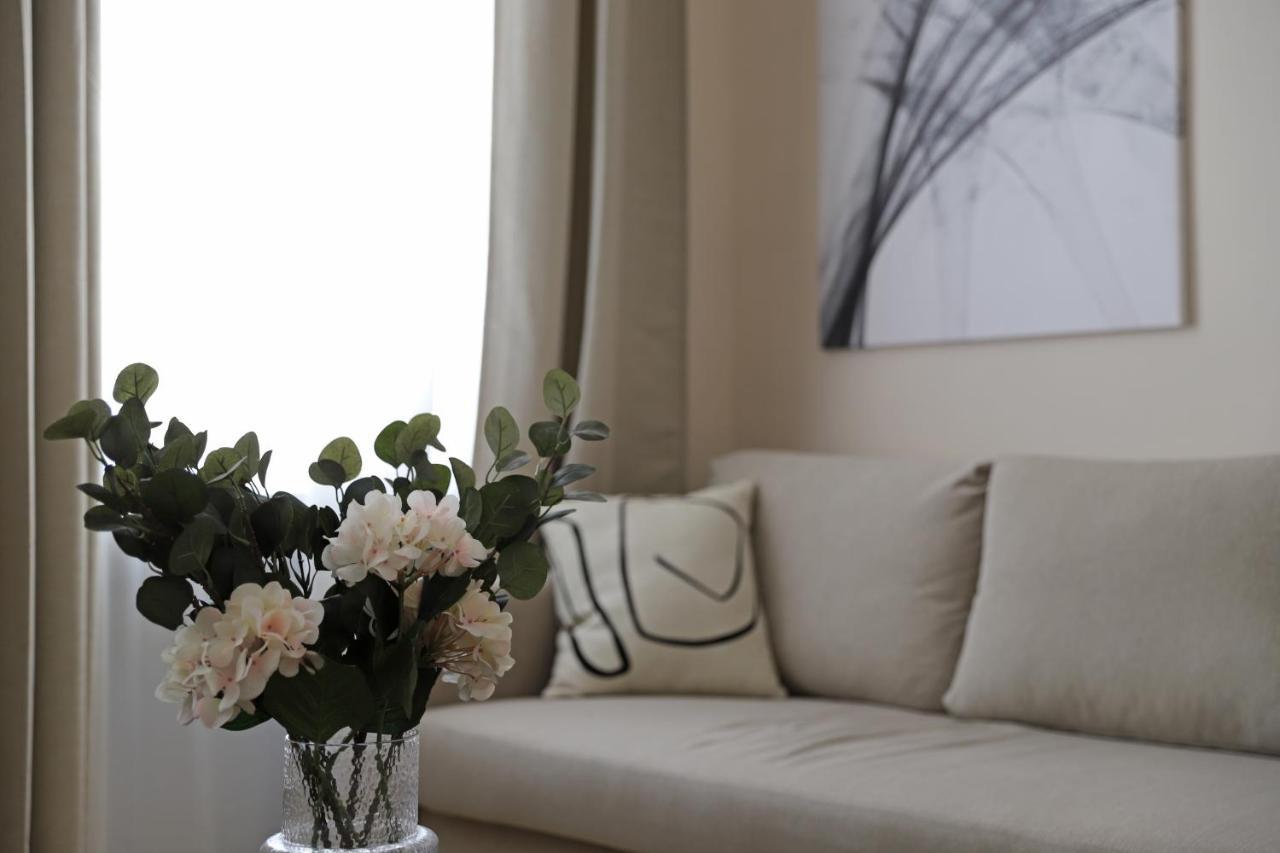 Spacious Apartment, 3 Min To U6 Metro Vienna Exterior photo