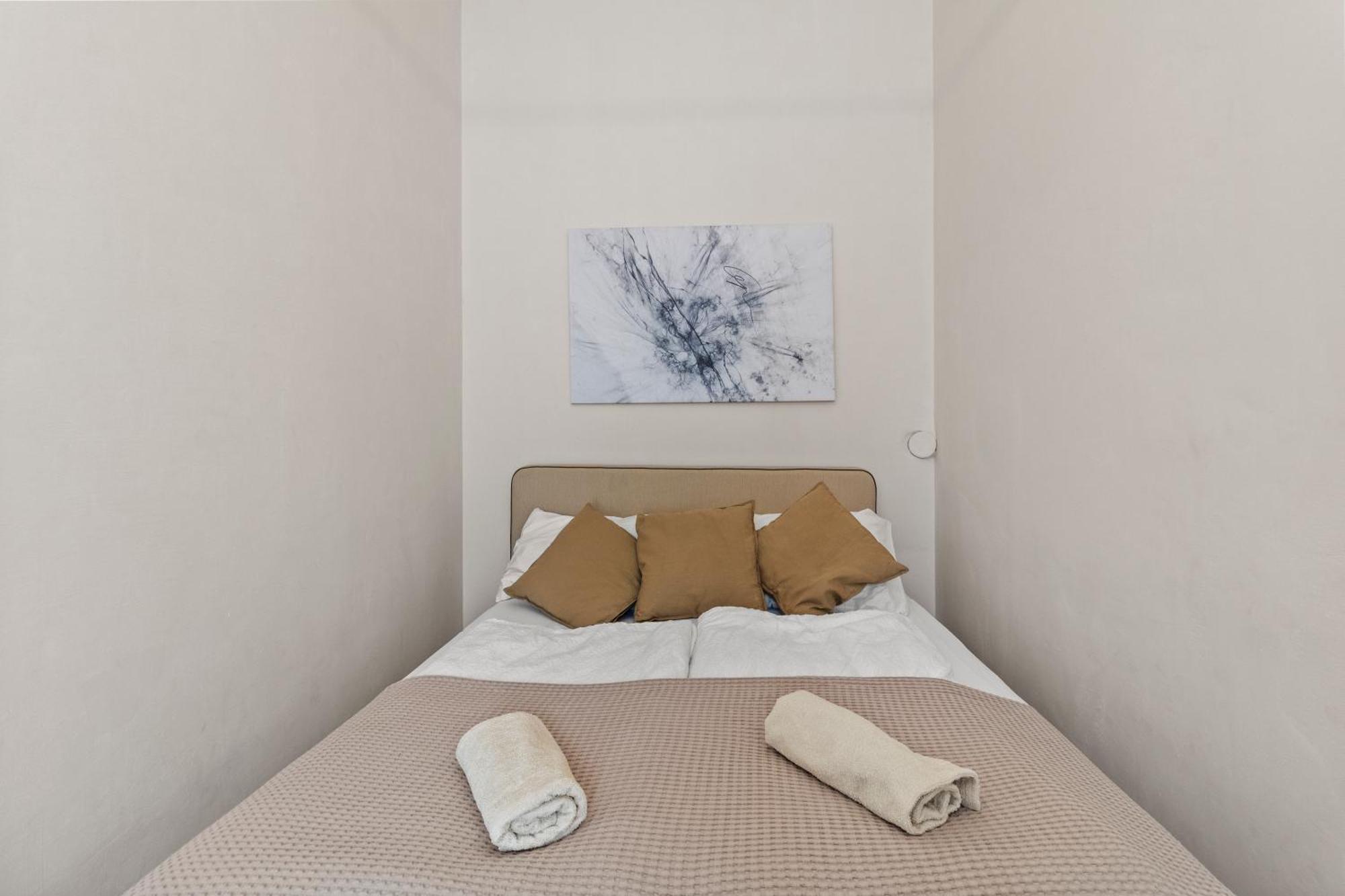 Spacious Apartment, 3 Min To U6 Metro Vienna Exterior photo