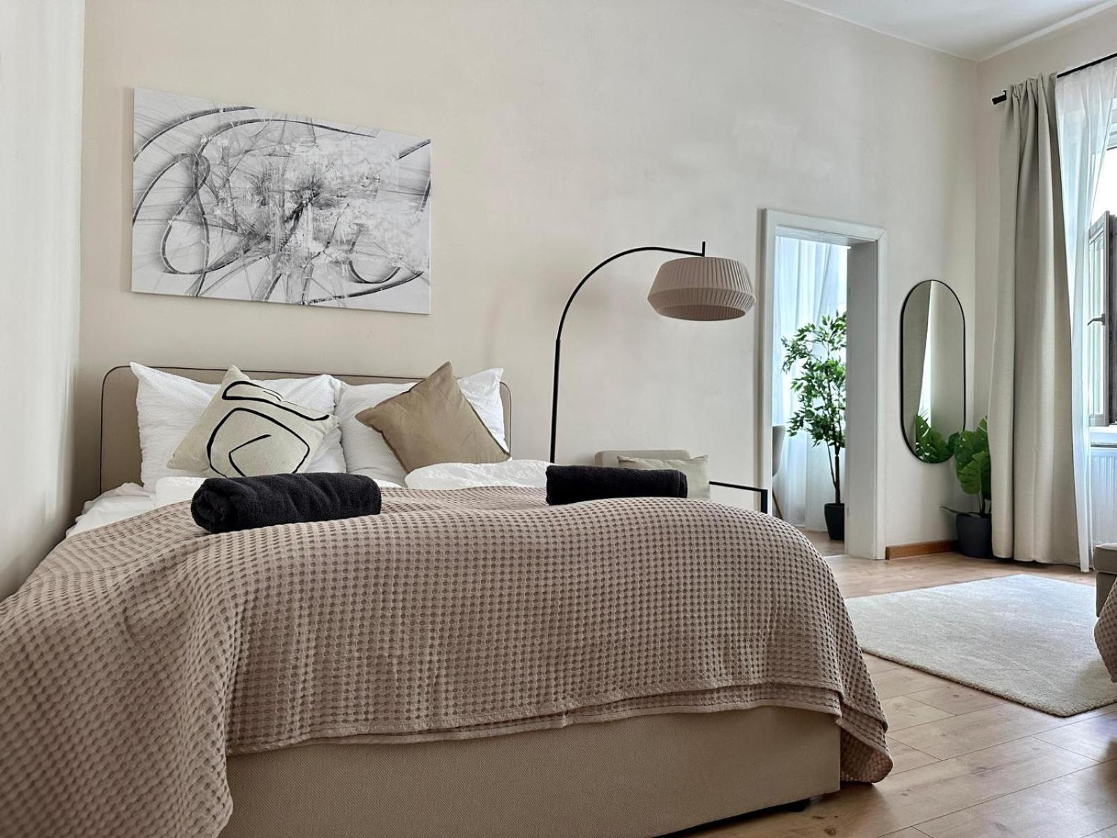 Spacious Apartment, 3 Min To U6 Metro Vienna Exterior photo